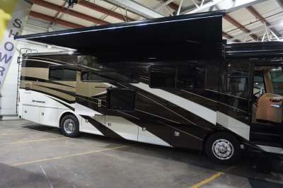 Addtional photo of 2021 TIFFIN ALLEGRO BREEZE 33'