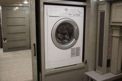 Addtional photo of 2021 TIFFIN ALLEGRO BREEZE 33'
