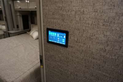 Addtional photo of 2021 TIFFIN ALLEGRO BREEZE 33'