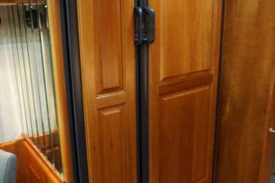 Addtional photo of 2002 MAGNA RESORT 42'
