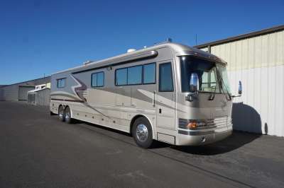 Addtional photo of 2002 MAGNA RESORT 42'