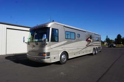 Addtional photo of 2002 MAGNA RESORT 42'