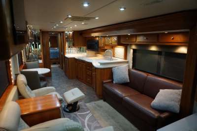 Addtional photo of 2002 MAGNA RESORT 42'