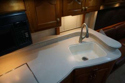 Addtional photo of 2002 MAGNA RESORT 42'
