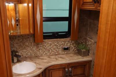 Addtional photo of 2015 NEWMAR LONDON AIRE 4599