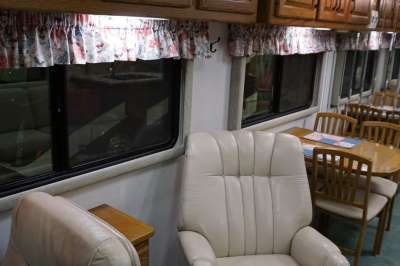 Addtional photo of 1998 INTRIGUE GARNET 32'