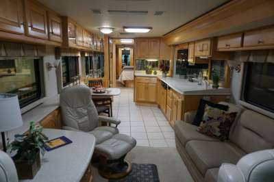 Addtional photo of 2003 ALLURE Cascade 40'
