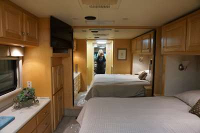 Addtional photo of 2003 ALLURE Cascade 40'