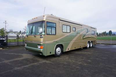 Addtional photo of 2003 ALLURE Cascade 40'