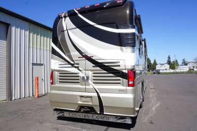 Addtional photo of 2006 INTRIGUE OVATION 42'