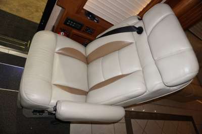 Addtional photo of 2007 AFFINITY ALEXANDER VALLEY 45'