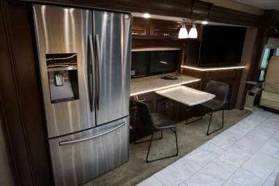 Addtional photo of 2017 ENTERGA ANTHEM 44B