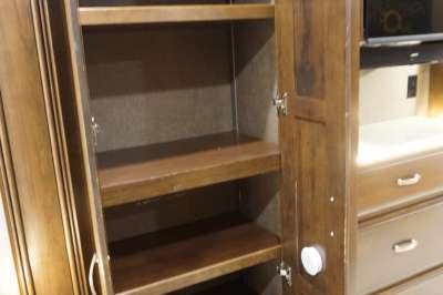 Addtional photo of 2017 ENTERGA ANTHEM 44B