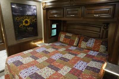 Addtional photo of 2017 ENTERGA ANTHEM 44B