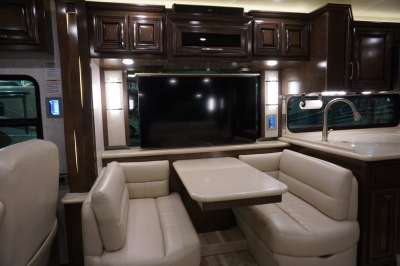 Addtional photo of 2021 NEWMAR NEWAIRE 33'