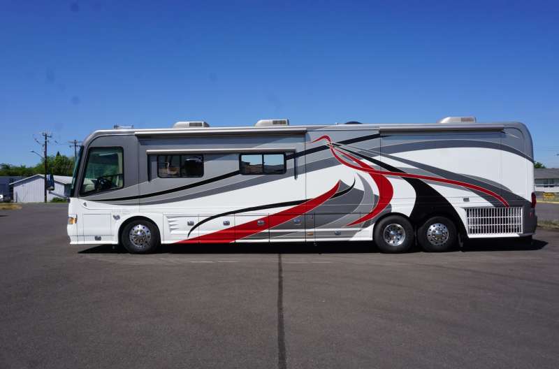 Exterior photo of 2008 INTRIGUE OVATION 42'