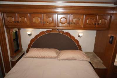 Addtional photo of 2008 INTRIGUE OVATION 42'