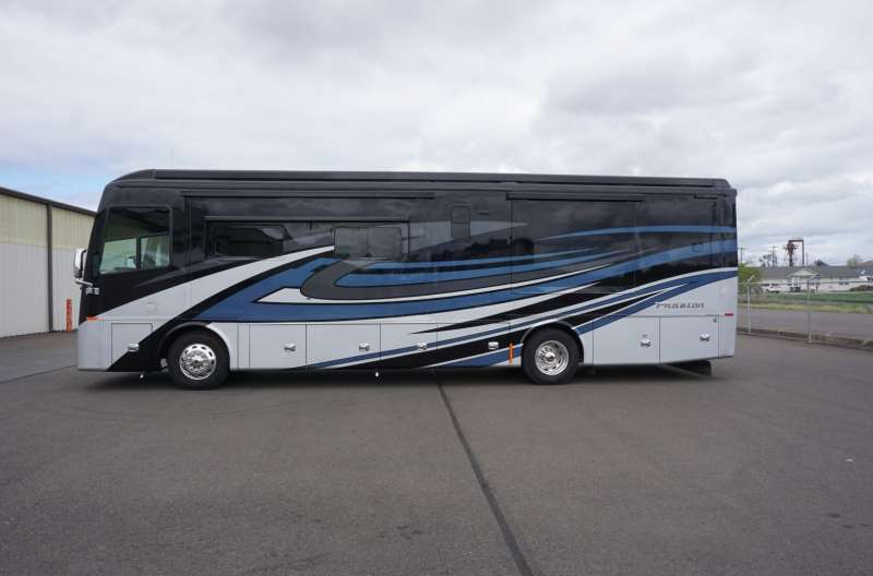 Exterior photo of 2023 TIFFIN PHAETON 37BH