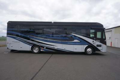 Addtional photo of 2023 TIFFIN PHAETON 37BH