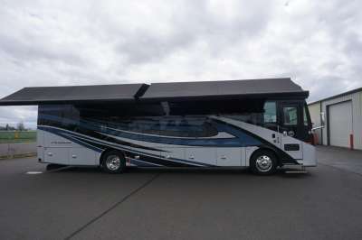 Addtional photo of 2023 TIFFIN PHAETON 37BH
