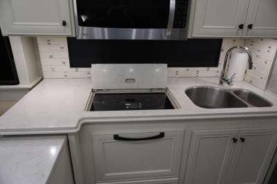 Addtional photo of 2023 TIFFIN PHAETON 37BH