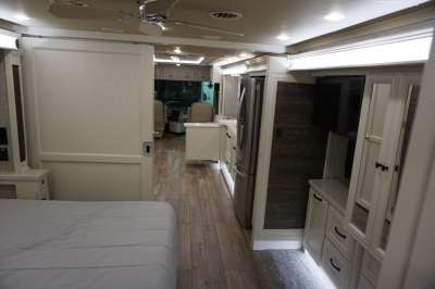 Addtional photo of 2023 TIFFIN PHAETON 37BH