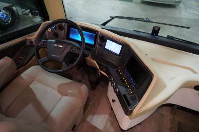 Addtional photo of 2023 TIFFIN PHAETON 37BH