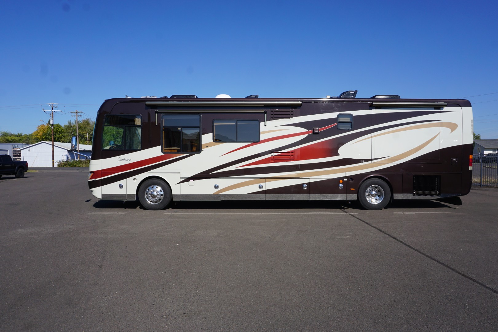 Exterior photo of 2008 BEAVER CONTESSA 40