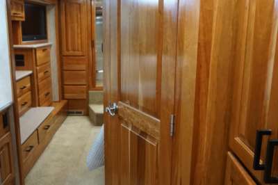 Addtional photo of 2008 BEAVER CONTESSA 40