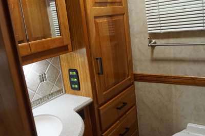 Addtional photo of 2008 BEAVER CONTESSA 40