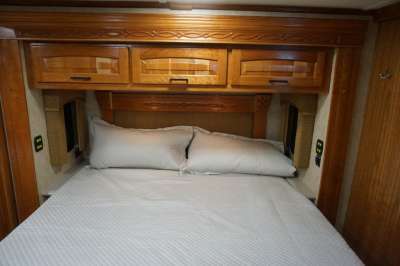Addtional photo of 2008 BEAVER CONTESSA 40