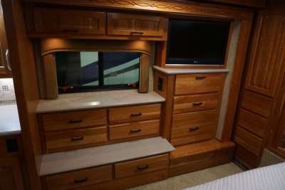 Addtional photo of 2008 BEAVER CONTESSA 40