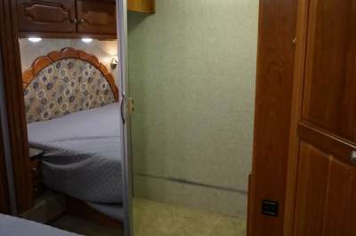 Addtional photo of 2008 INTRIGUE SPENDOR 45'